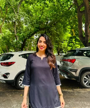 Solid Lace Kurti – Black