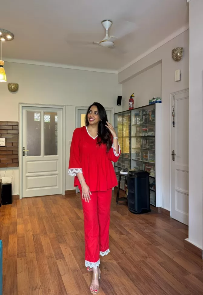 Mirchi Lace Set
