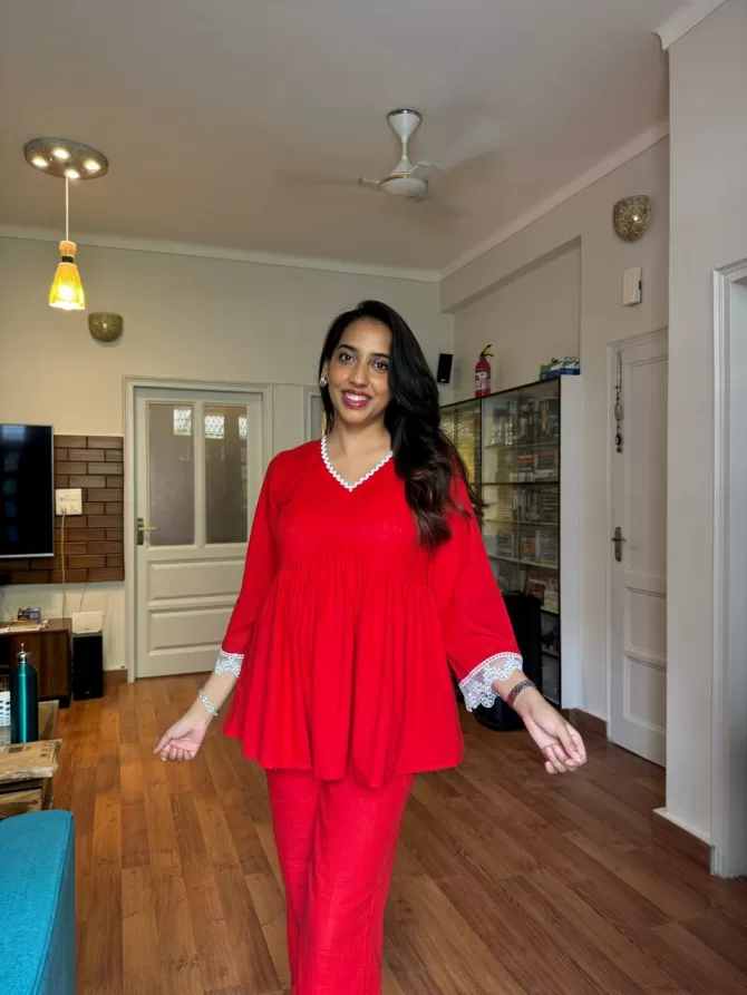 Mirchi Lace Set
