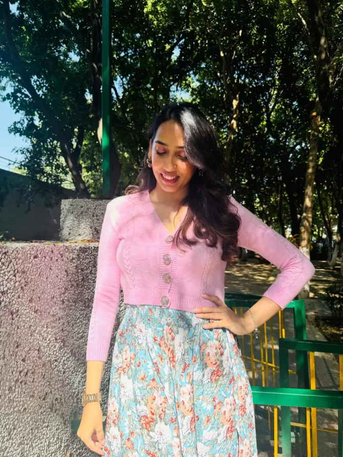 Classic Cardigan - Pink (Free Size)