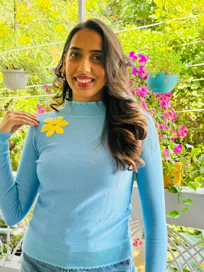 Flower Power Sweater (Free Size) - Blue