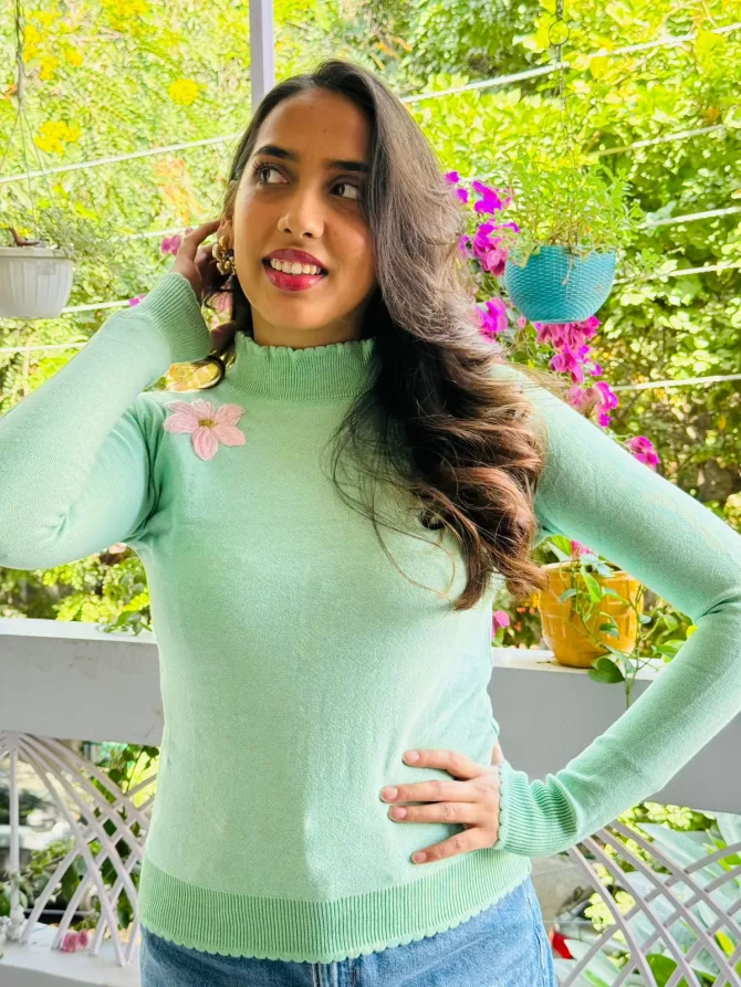 Flower Power Sweater (Free Size) - Pastel Green