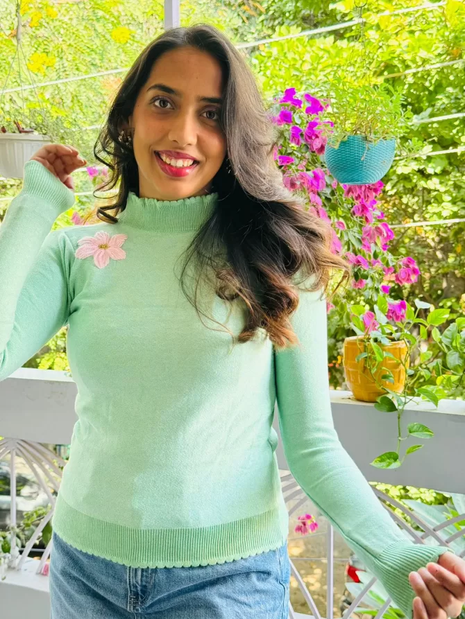 Flower Power Sweater (Free Size) - Pastel Green