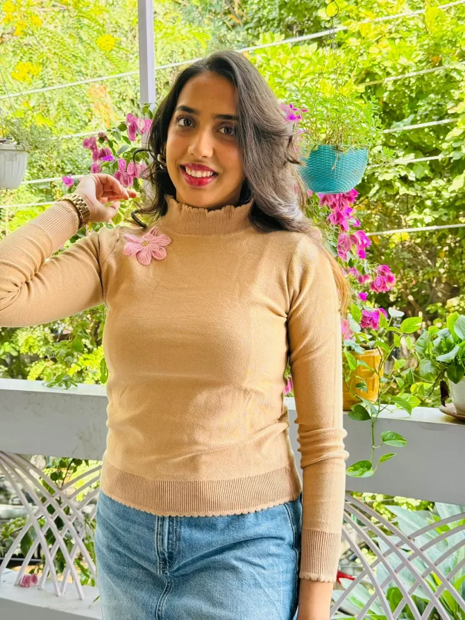 Flower Power Sweater (Free Size) - Cream