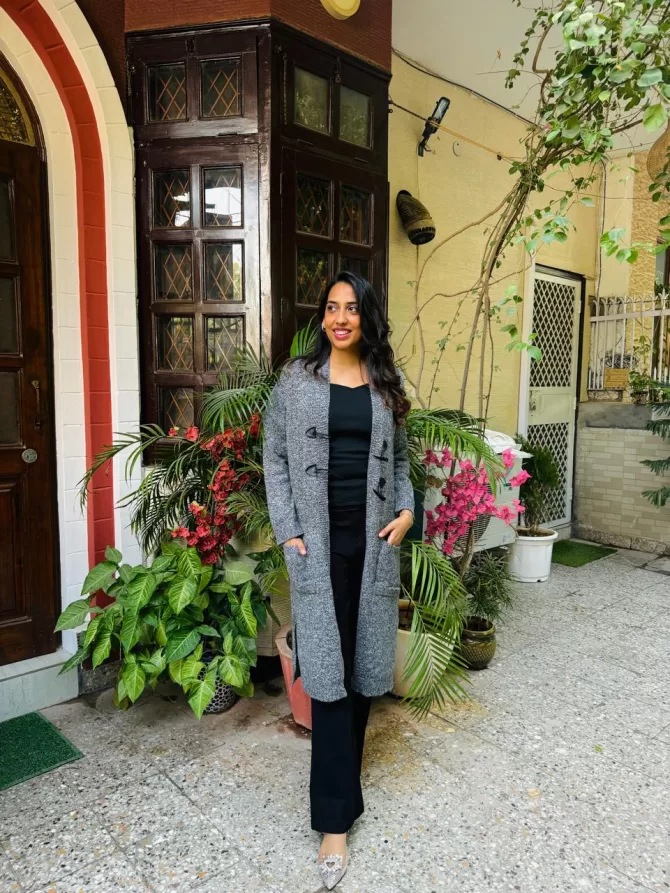 Long Grey Shrug (Free Size)