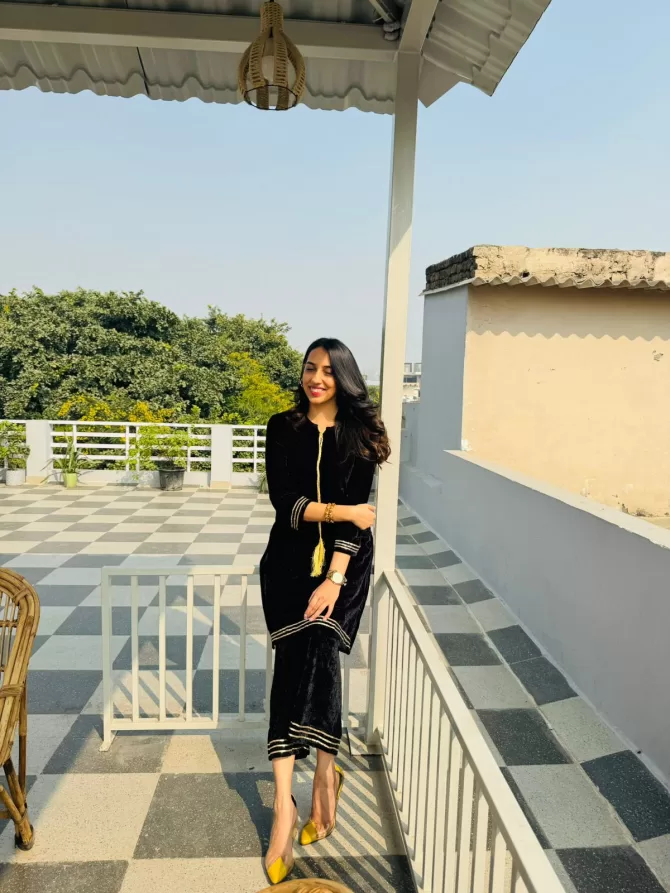 Maharani Velvet Set - Black