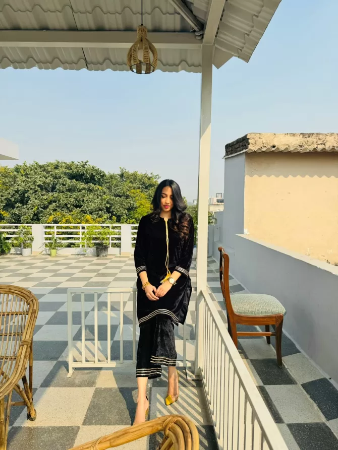 Maharani Velvet Set - Black