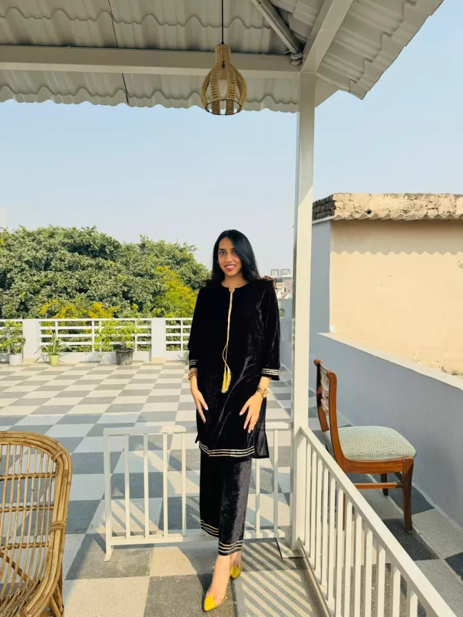 Maharani Velvet Set - Black