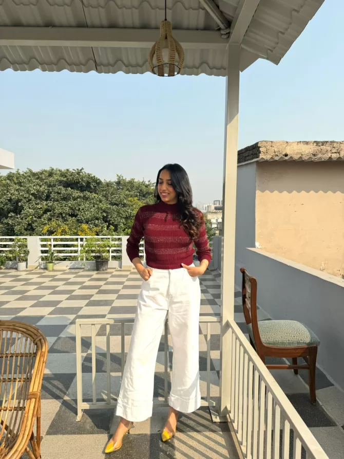 Solid Shimmer Sweater (Free Size)- Wine