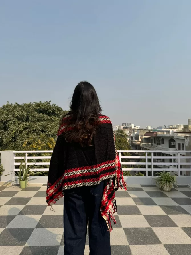 Tassels Woollen Poncho - Black (Free Size)