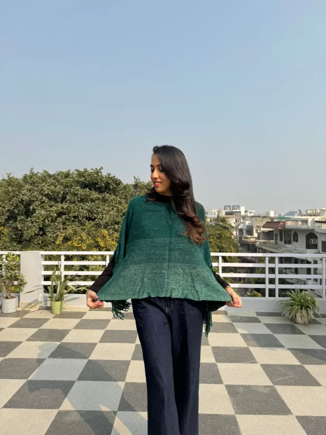 Ombre Woollen Poncho - Green (Free Size)