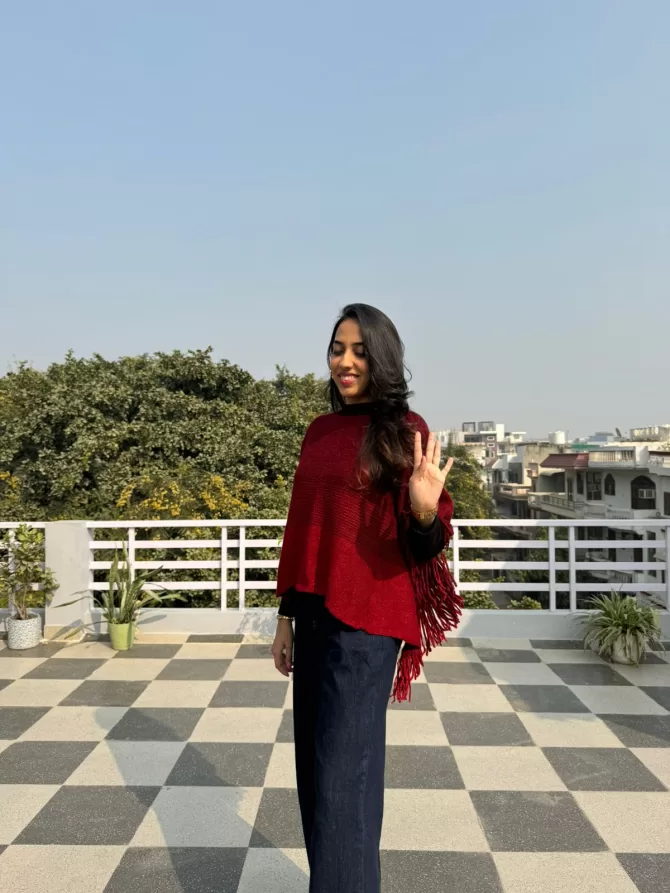 Ombre Woollen Poncho - Red (Free Size)