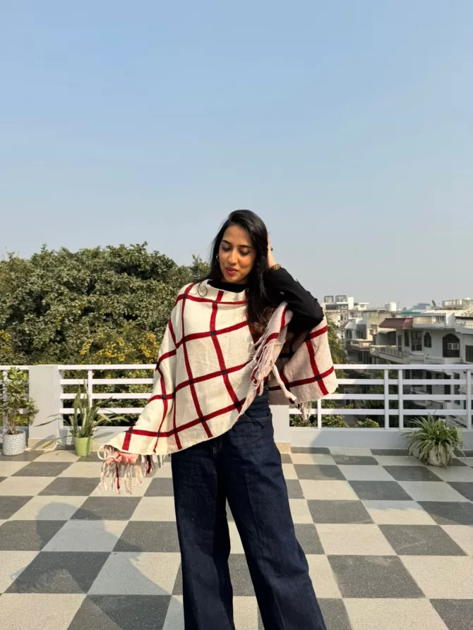 Checkered Woollen Poncho - Red/white (Free Size)