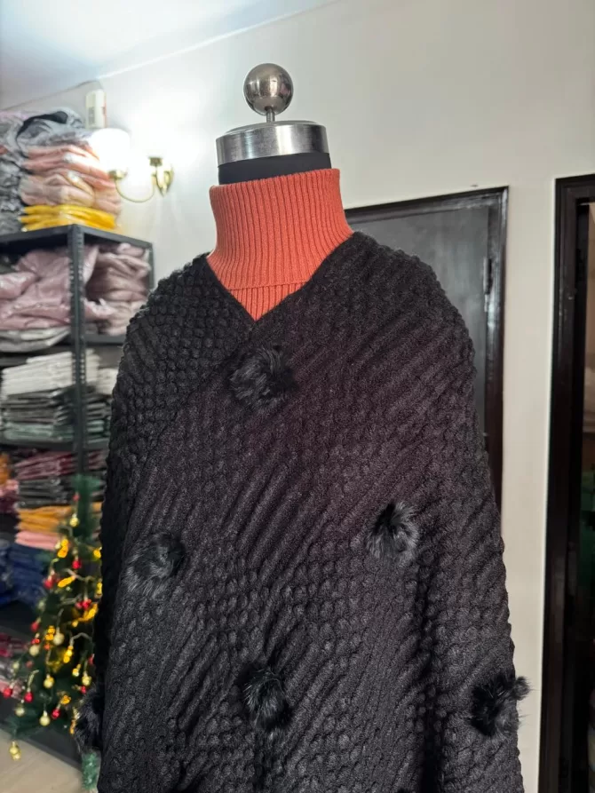 3D Woollen Poncho - Black (Free Size)