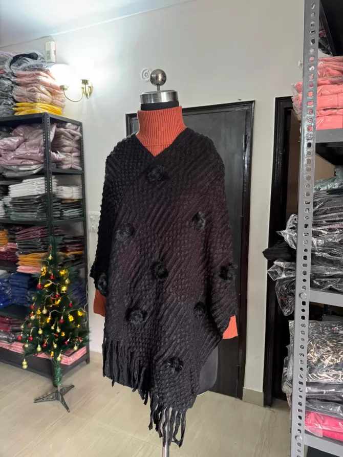 3D Woollen Poncho - Black (Free Size)