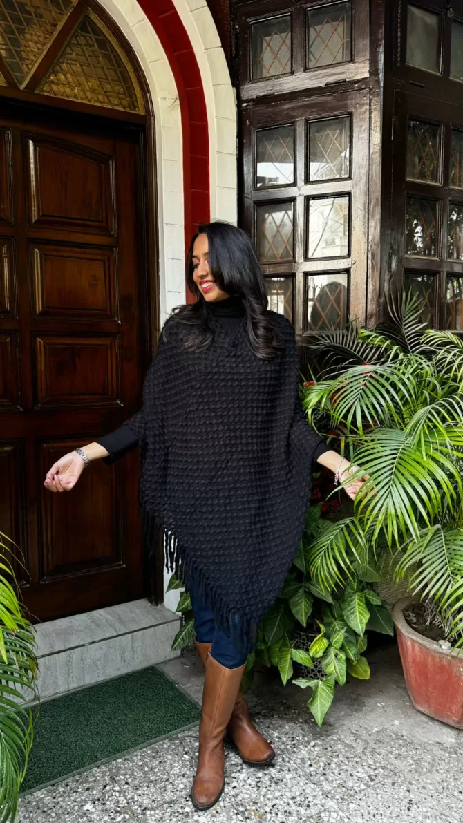 Tassels Woollen Poncho - Black (Free Size)
