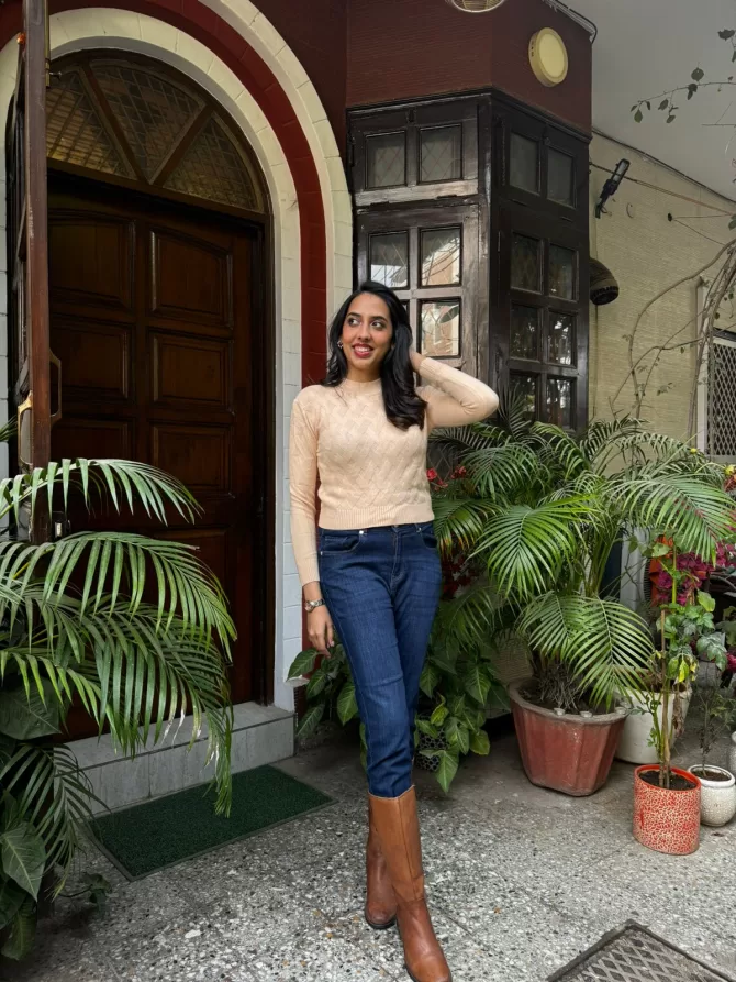 Solid Cream Sweater (Free Size)