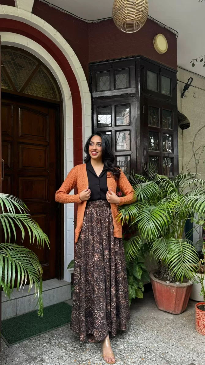 Brown Knit Cardigan (Free Size)