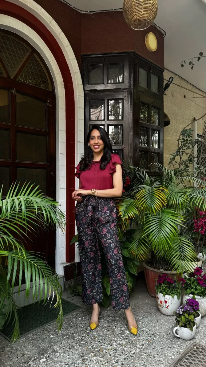 Ruffle Satin Top - Maroon