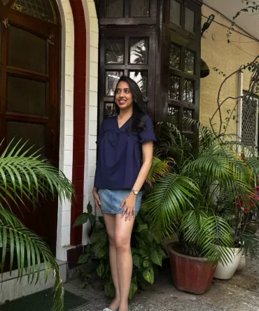 Alia Top – Navy