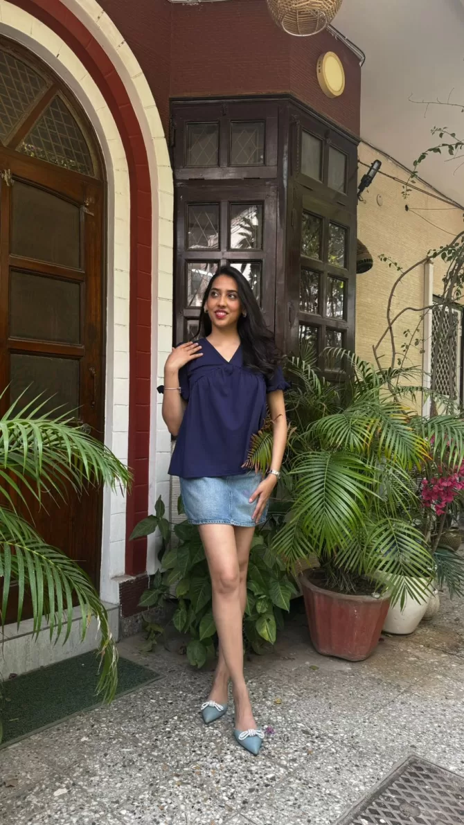 Alia Top - Navy