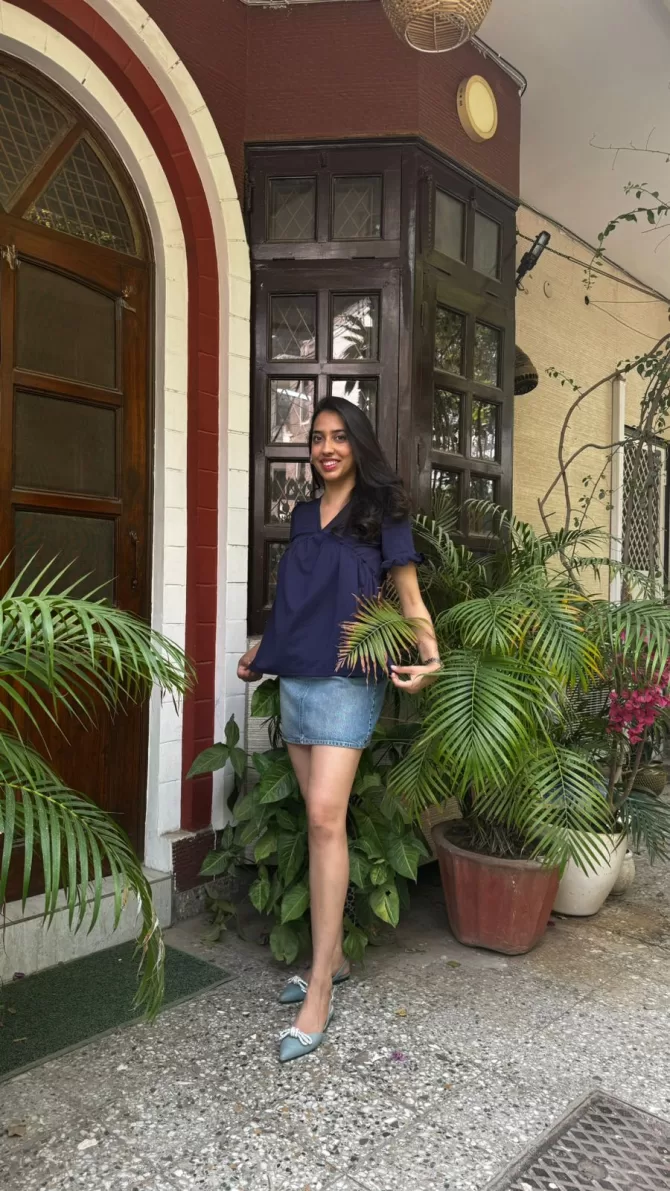 Alia Top - Navy