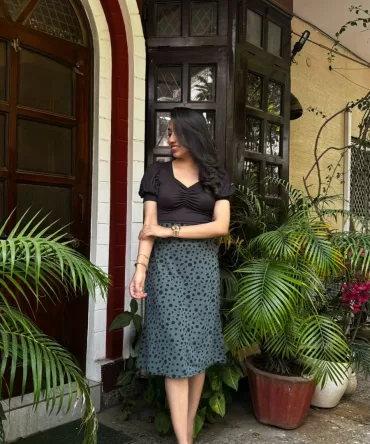 Spotlight Skirt & Top Set – Green
