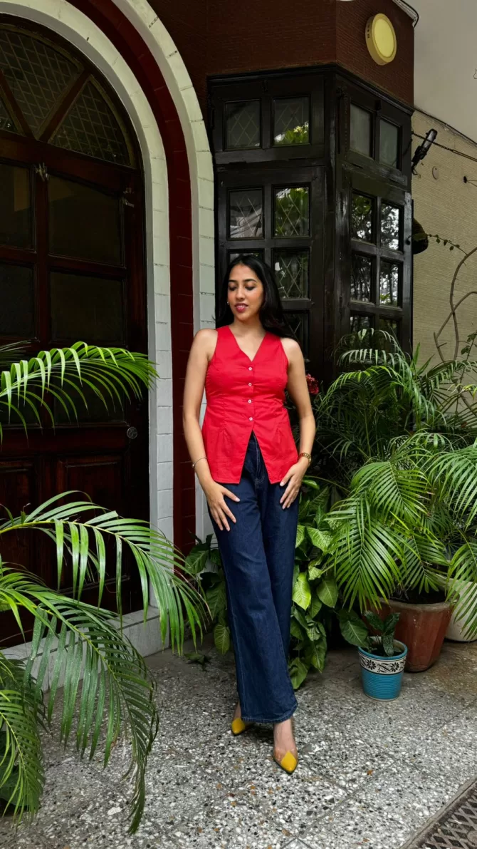 Chic Cotton Waistcoat - Rust Red