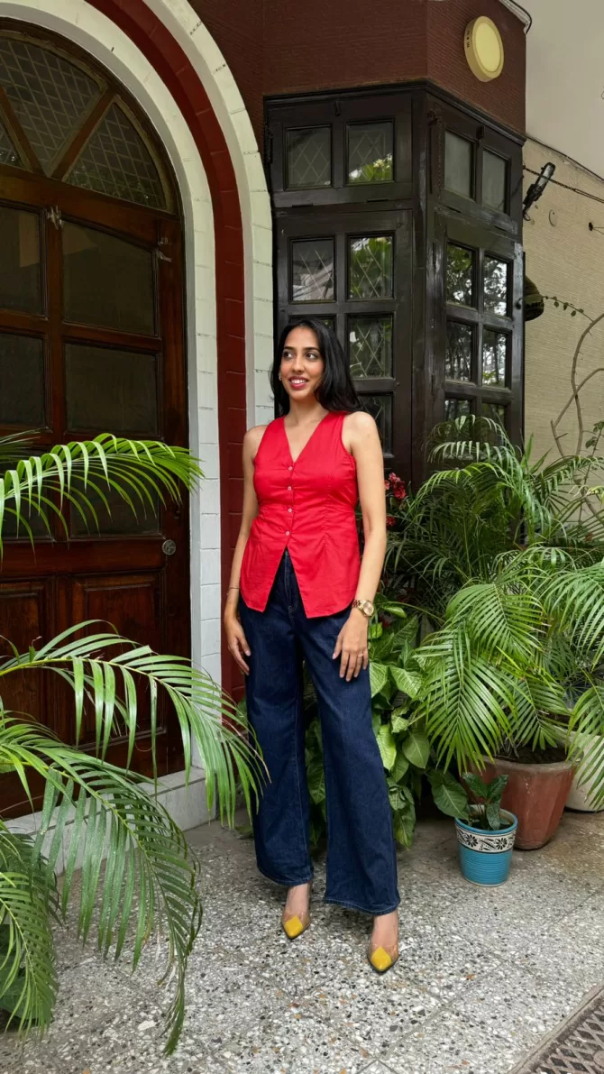 Chic Cotton Waistcoat - Rust Red