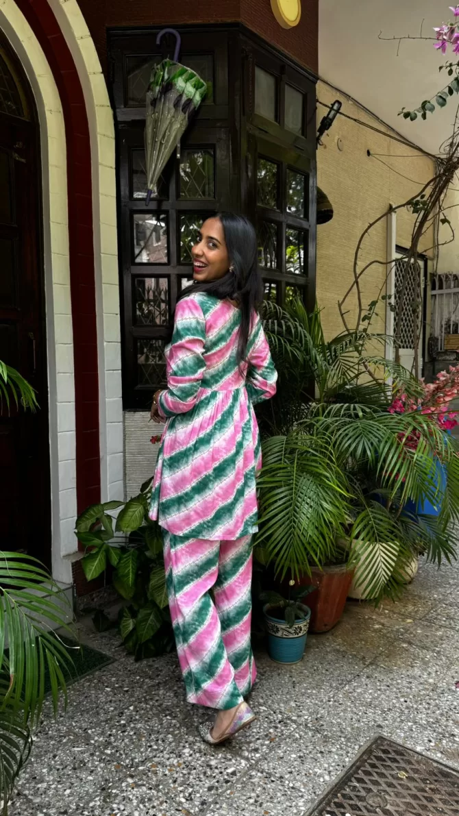 Lehariya Patakha Set - (Premium Collection)